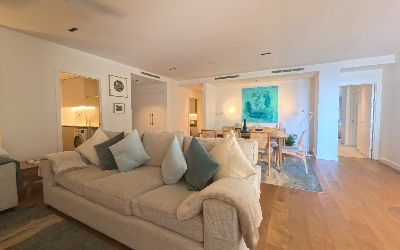 Living room photograph
