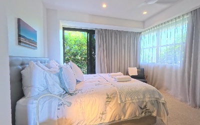 Bedroom photograph
